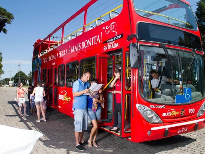 Bustour 8